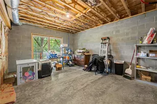 122 Shadow Stream Ln, Elk Park, NC 28622 - Photo 32