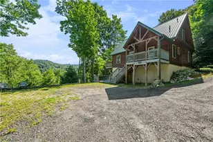 122 Shadow Stream Ln, Elk Park, NC 28622 - Photo 1