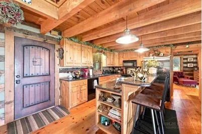 333 Tomahawk Drive, Todd, NC 28684 - Photo 12