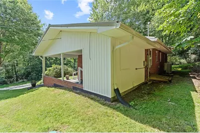 338 Sunrise Cove, Blowing Rock, NC 28605 - Photo 16