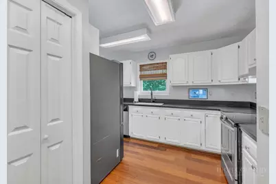 6415 Rhododendron Run, Newland, NC 28657 - Photo 8