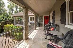 305 Laurel Ln, Blowing Rock, NC 28605 - Photo 4