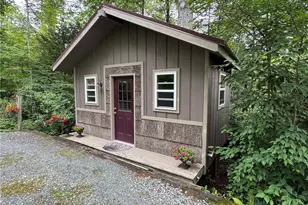 203 Black Pine Rd, Linville, NC 28657 - Photo 24