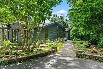 104 Bridgeway Court, Linville, NC 28646 - Photo 4