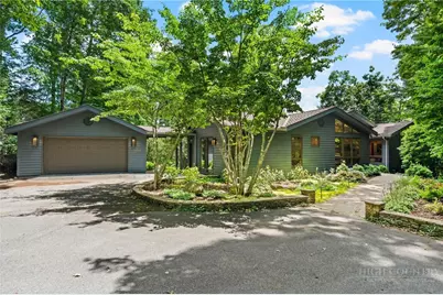 104 Bridgeway Court, Linville, NC 28646 - Photo 2