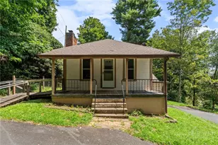 223 Sunnyside Dr, Boone, NC 28607 - Photo 6