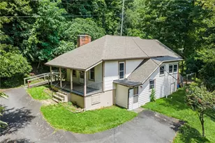 223 Sunnyside Dr, Boone, NC 28607 - Photo 2