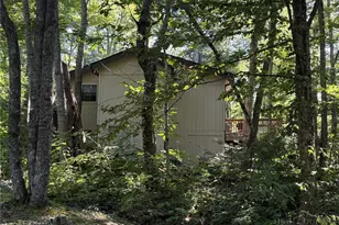 51 Pepperidge Ln, Newland, NC 28657 - Photo 18