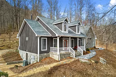 219 Catawba Drive, Marion, NC 28752 - Photo 2