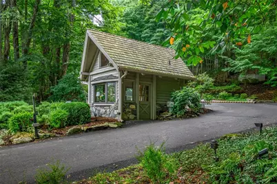 650 Near Sawrey, Boone, NC 28607 - Photo 44