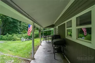 2601 Mountaindale Rd, Vilas, NC 28692 - Photo 36