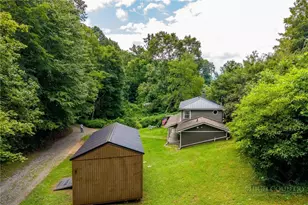 2601 Mountaindale Rd, Vilas, NC 28692 - Photo 28