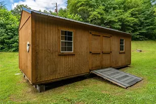 2601 Mountaindale Rd, Vilas, NC 28692 - Photo 40