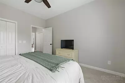 643 W Landing, Jefferson, NC 28640 - Photo 32