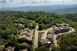 375 Chestnut Dr, Blowing Rock, NC 28605 - Photo 28