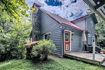 103 Keith Street, Fleetwood, NC 28626 - Photo 1