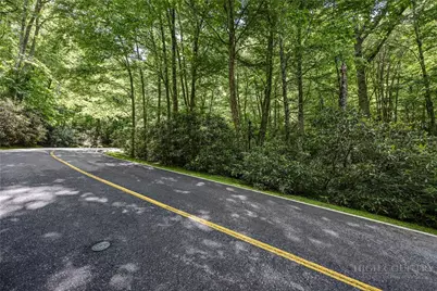 92A Wren Way, Banner Elk, NC 28604 - Photo 4