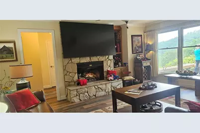 600 Mountain Glen, Newland, NC 28657 - Photo 8