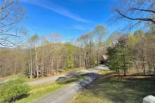 728 Townview St, West Jefferson, NC 28694 - Photo 34