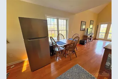 728 Townview Street, West Jefferson, NC 28694 - Photo 12