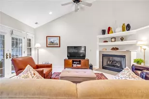 1063 Golf Course Rd, West Jefferson, NC 28694 - Photo 8