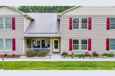 1063 Golf Course Road #3, West Jefferson, NC 28694 - Photo 2
