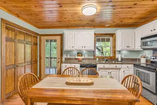 199 Bear Dr, Blowing Rock, NC 28605 - Photo 6