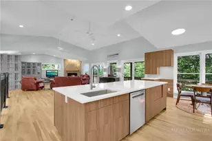 710 Pine Ridge Rd, Beech Mountain, NC 28604 - Photo 6