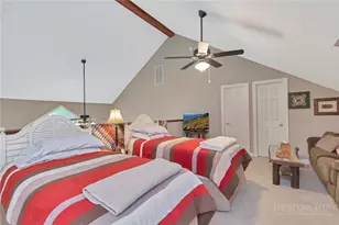 357 Pleasant Vw, Sugar Mountain, NC 28604 - Photo 32