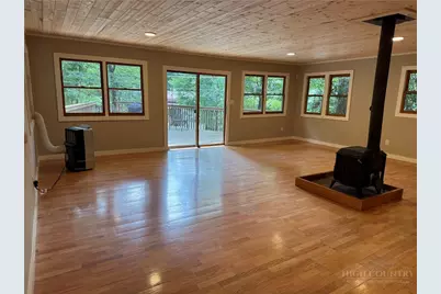 900 Charter Hills Road, Beech Mountain, NC 28604 - Photo 2