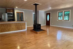 900 Charter Hills Rd, Beech Mountain, NC 28604 - Photo 6