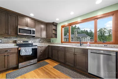 334 Hill Street, Blowing Rock, NC 28605 - Photo 6