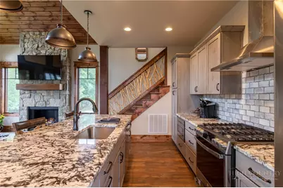 28 Cabernet Court, Banner Elk, NC 28604 - Photo 8