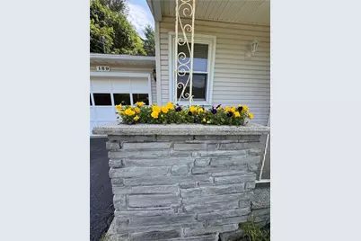 189 Old Nc 181 Highway, Newland, NC 28657 - Photo 2