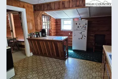 720 Mash Road, West Jefferson, NC 28694 - Photo 14