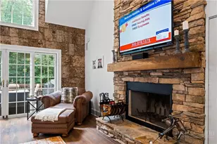 610 Rock Ledge Ln, Linville, NC 28646 - Photo 4