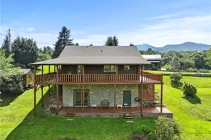 439 Apple Way Rd, Blowing Rock, NC 28605 - Photo 4