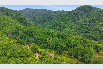 276 Wes Jones Road, Newland, NC 28657 - Photo 32