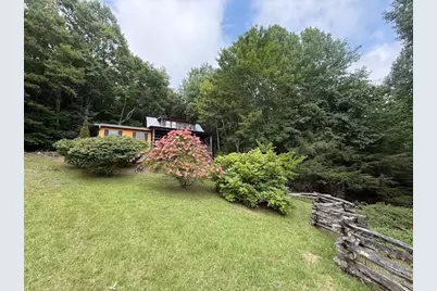 314 Frontier Drive, West Jefferson, NC 28694 - Photo 2