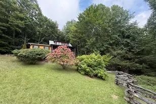 314 Frontier Dr, West Jefferson, NC 28694 - Photo 2
