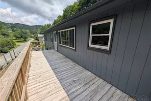 173 Old Turnpike NW Rd, Banner Elk, NC 28604 - Photo 2