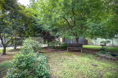 522 Kentwood Street, Lenoir, NC 28645 - Photo 14