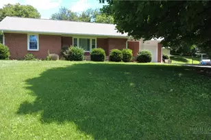 314 Old Virginia Rd, Jefferson, NC 28640 - Photo 2
