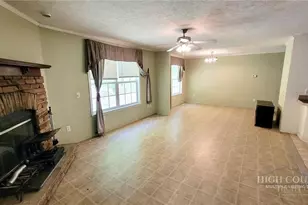 737 Lower Crab Orchard Rd, Banner Elk, NC 28604 - Photo 2