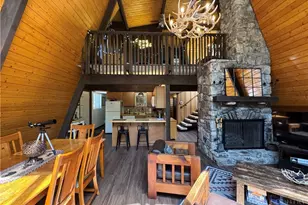 123 Skiway Cir, Beech Mountain, NC 28604 - Photo 2