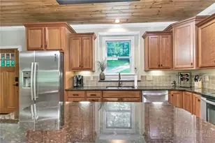 156 Spicewood Dr, Boone, NC 28607 - Photo 16