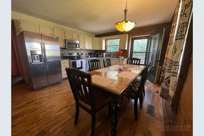 2266 Sugar Mountain Road, Newland, NC 28604 - Photo 16