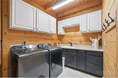 232 The Glens Boulevard, Banner Elk, NC 28604 - Photo 18