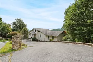 173 Skiview Rd, Seven Devils, NC 28604 - Photo 4