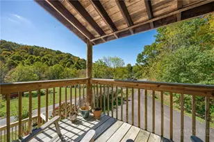 5722 Howard's Creek Rd, Boone, NC 28607 - Photo 26